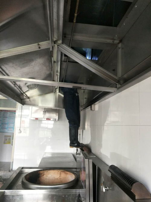 津南區(qū)專業(yè)廚房油煙清洗服務(wù) 打造潔凈餐廳，選擇天津保潔專家