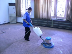 天津地毯清洗哪家好？專業(yè)保潔公司用專業(yè)破解你的選擇難題